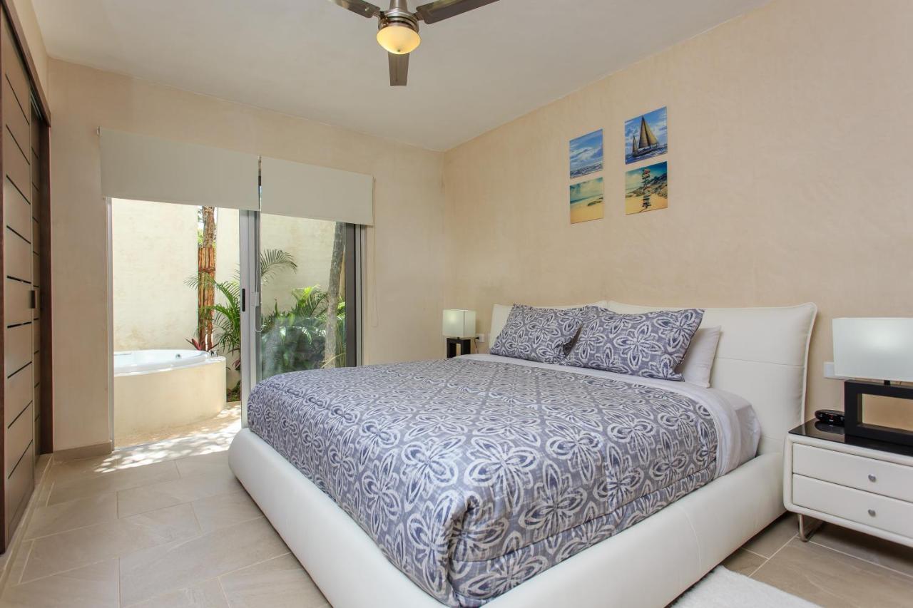 Charming Nature-inspired With Sultry Surroundings By Stella Apartment